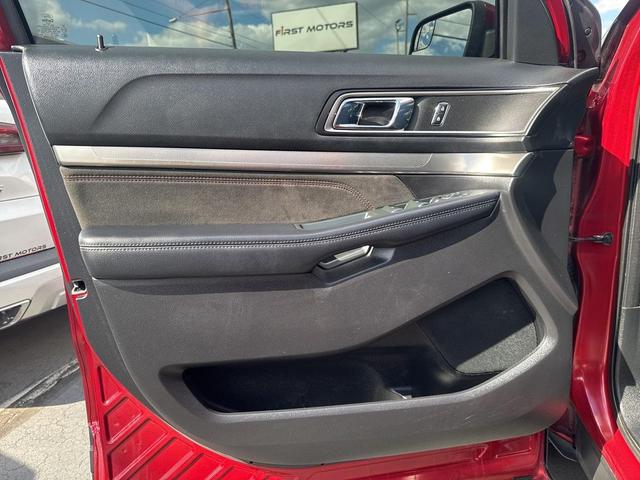 Photo of 2018 Ruby Red Metallic Tinted Clearcoat Ford Explorer