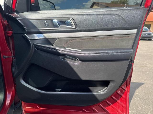 Photo of 2018 Ruby Red Metallic Tinted Clearcoat Ford Explorer
