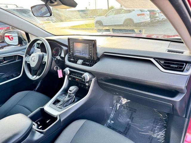 Photo of 2022 Red Toyota RAV4