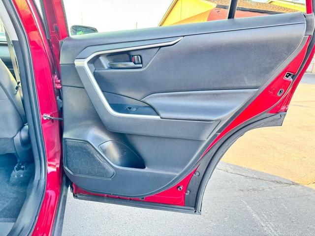 Photo of 2022 Red Toyota RAV4