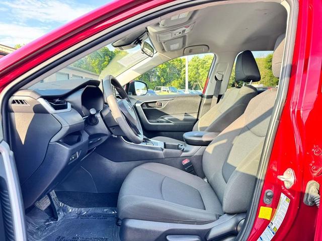 Photo of 2022 Red Toyota RAV4
