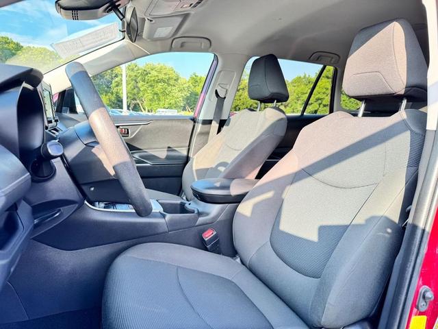 Photo of 2022 Red Toyota RAV4