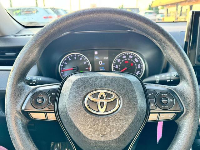 Photo of 2022 Red Toyota RAV4