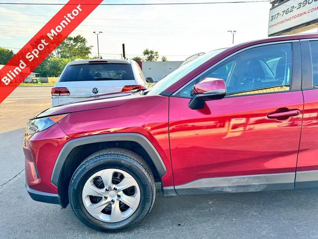 Photo of 2022 Red Toyota RAV4