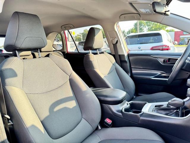 Photo of 2022 Red Toyota RAV4