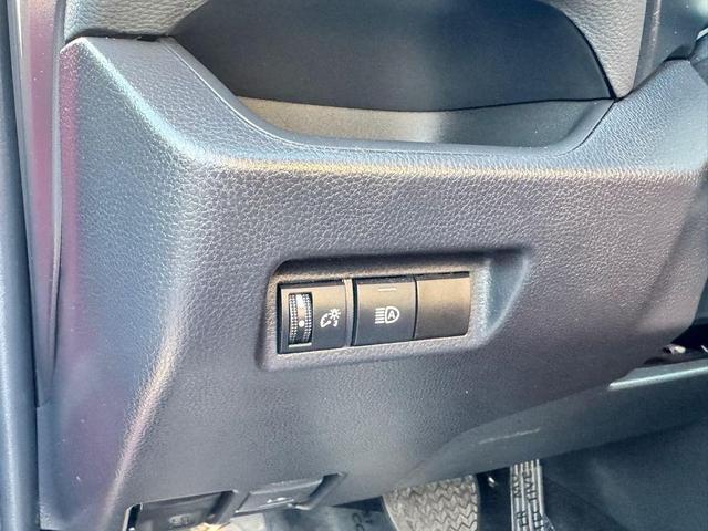 Photo of 2022 Red Toyota RAV4