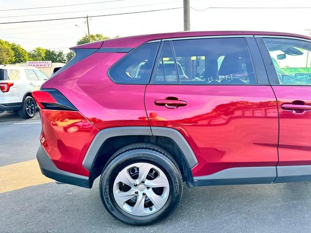 Photo of 2022 Red Toyota RAV4