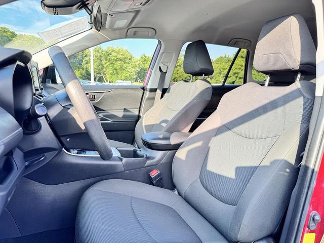 Photo of 2022 Red Toyota RAV4