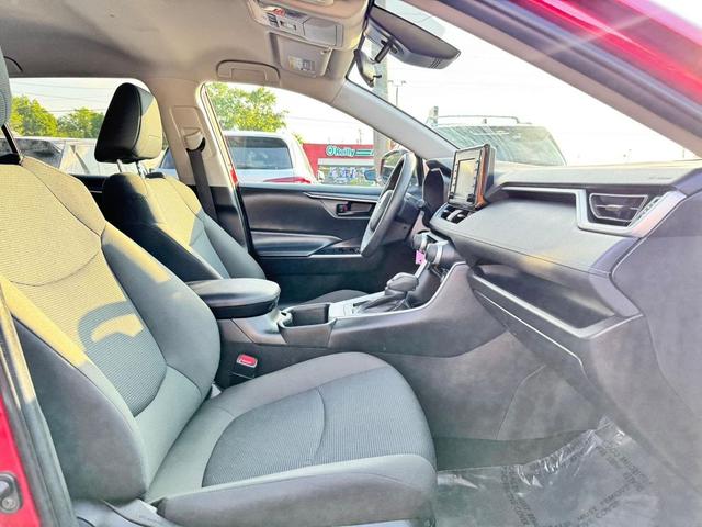 Photo of 2022 Red Toyota RAV4