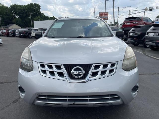 Photo of 2015 Brilliant Silver Nissan Rogue Select