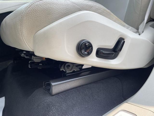 Photo of 2018 Onyx Black Metallic Volvo XC90