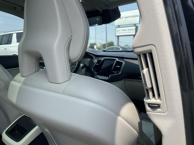 Photo of 2018 Onyx Black Metallic Volvo XC90