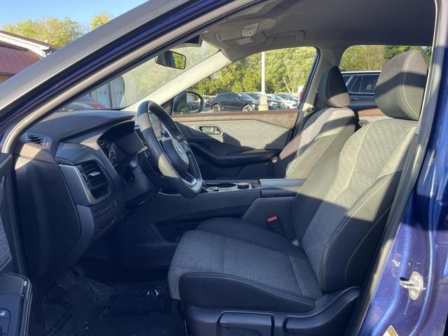 Photo of 2021 Caspian Blue Metallic Nissan Rogue