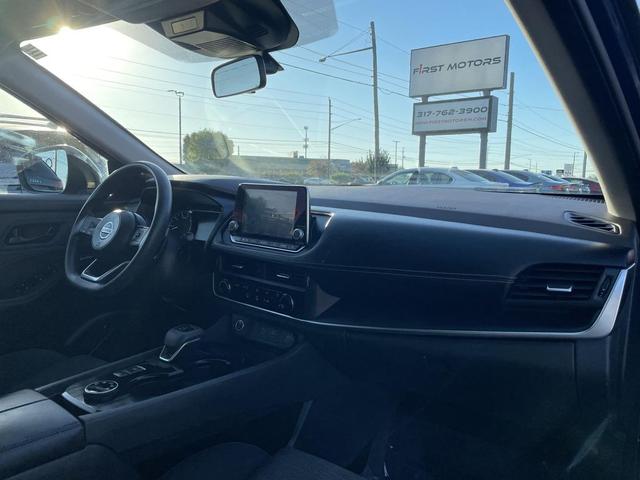 Photo of 2021 Caspian Blue Metallic Nissan Rogue