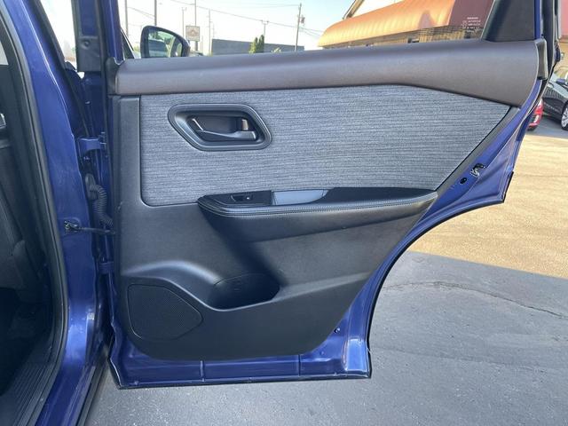 Photo of 2021 Caspian Blue Metallic Nissan Rogue