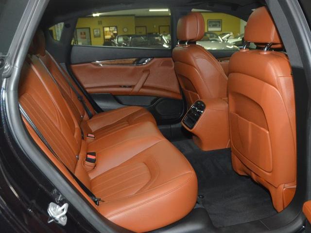 Photo of 2017 BLACK Maserati Quattroporte