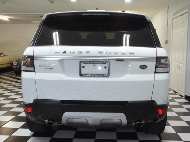 Photo of 2017 FUJI WHITE Land Rover Range Rover Sport