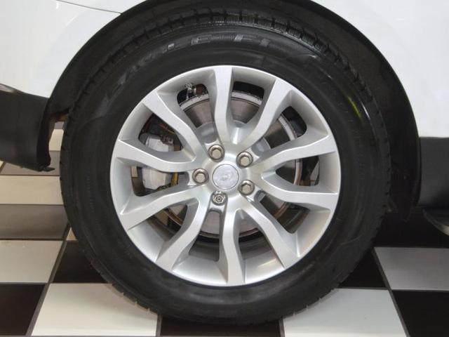 Photo of 2017 FUJI WHITE Land Rover Range Rover Sport