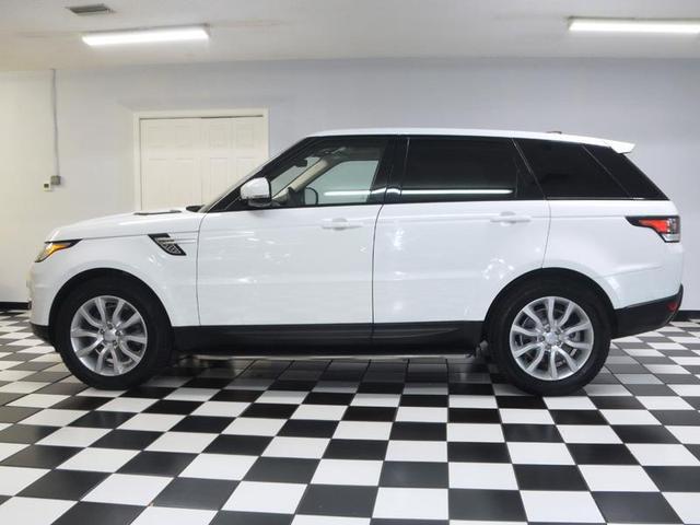 Photo of 2017 FUJI WHITE Land Rover Range Rover Sport
