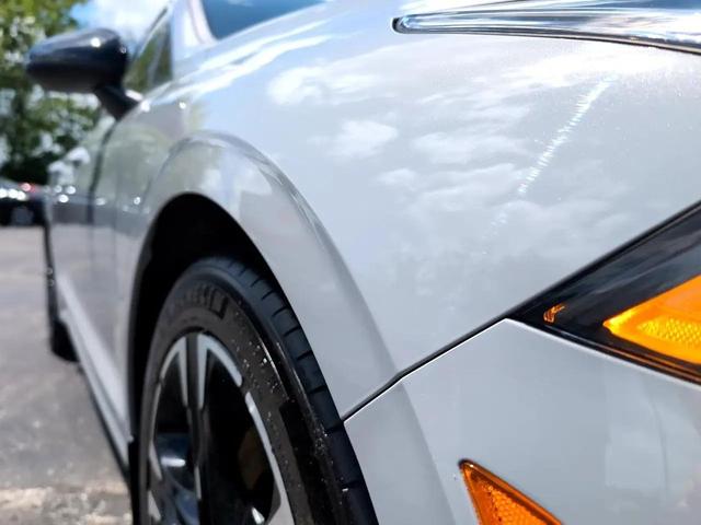 Photo of 2023 GRAY Kia K5