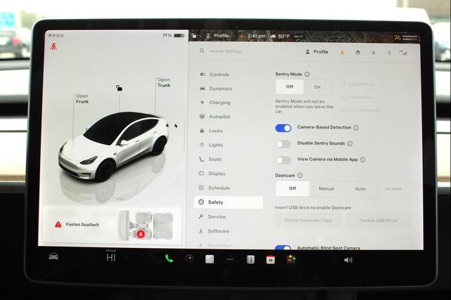Photo of 2022 White Tesla Model Y