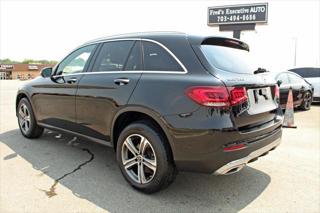 Photo of 2021 Black Mercedes-Benz GLC 300