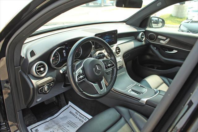 Photo of 2021 Black Mercedes-Benz GLC 300