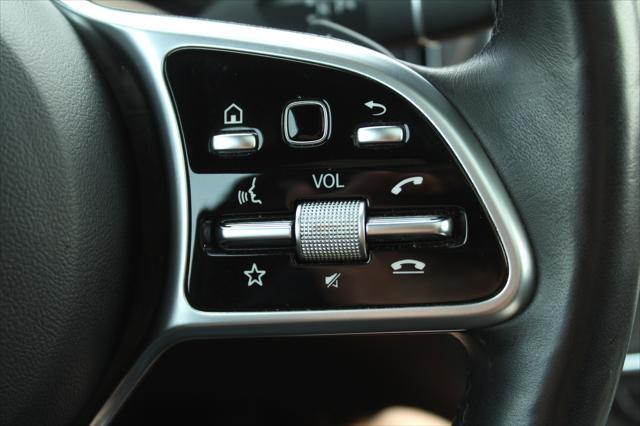 Photo of 2021 Black Mercedes-Benz GLC 300