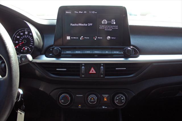 Photo of 2024 Orange Kia Forte