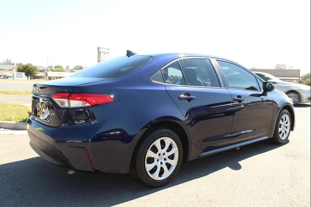 Photo of 2023 Blue Toyota Corolla