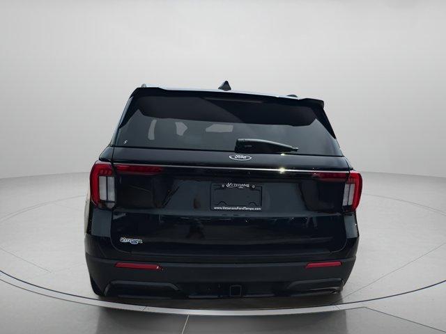 Photo of 2025 Agate Black Metallic Ford Explorer