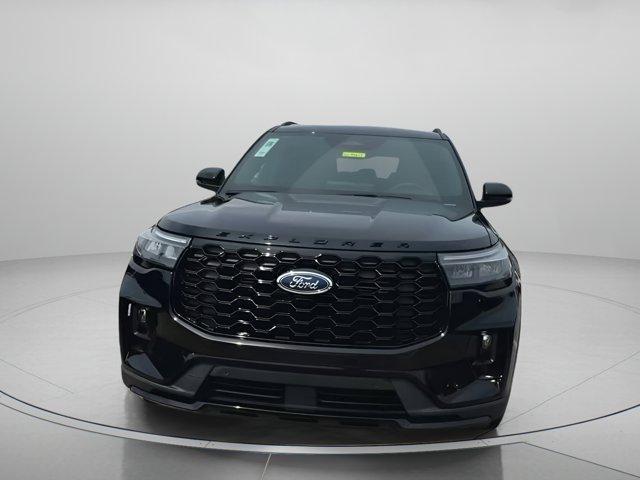 Photo of 2025 Agate Black Metallic Ford Explorer