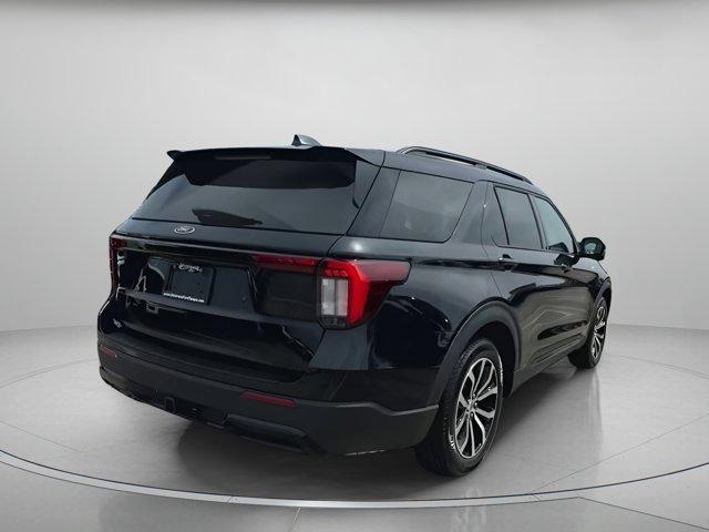 Photo of 2025 Agate Black Metallic Ford Explorer