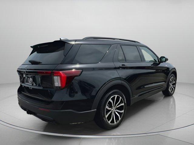 Photo of 2025 Agate Black Metallic Ford Explorer