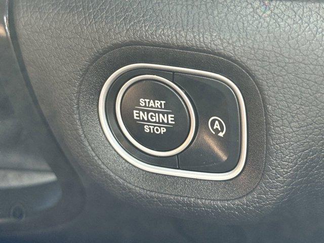 Photo of 2024 Polar White Mercedes-Benz GLE 350