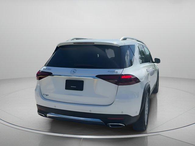 Photo of 2024 Polar White Mercedes-Benz GLE 350