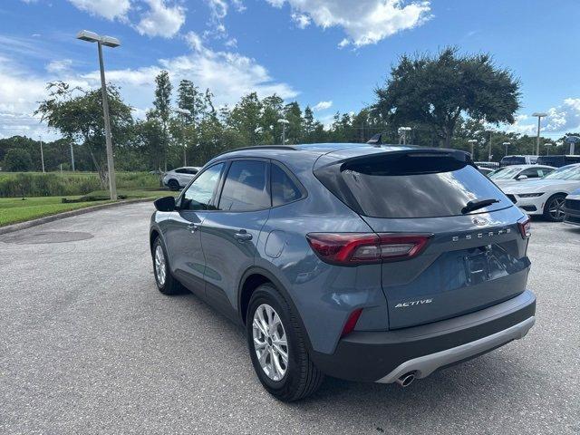 Photo of 2025 Vapor Blue Metallic Ford Escape