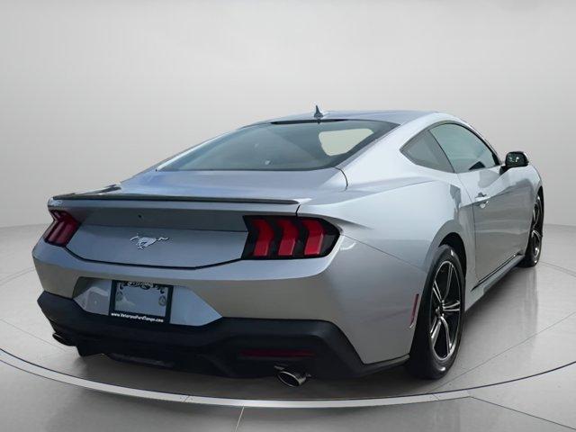 Photo of 2025 Iconic Silver Metallic Ford Mustang