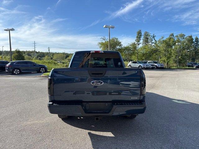 Photo of 2018 Blue Jeans Metallic Ford F-150