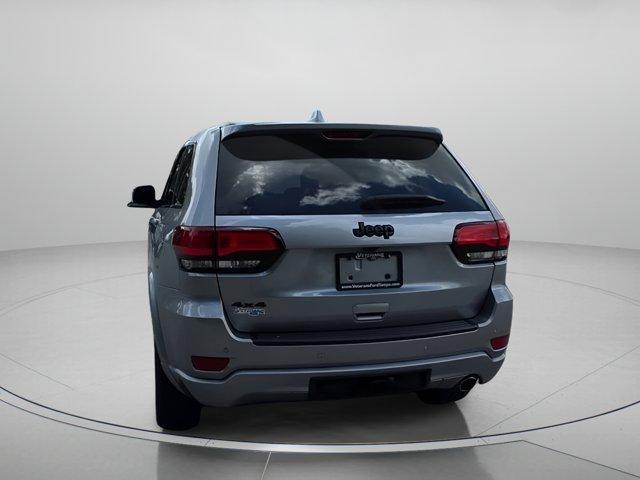 Photo of 2019 Billet Silver Metallic Clearcoat Jeep Grand Cherokee