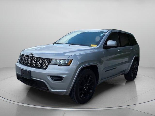Photo of 2019 Billet Silver Metallic Clearcoat Jeep Grand Cherokee