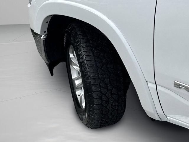Photo of 2022 Ivory White RAM 1500