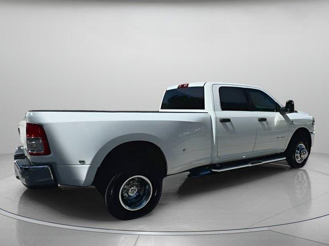 Photo of 2024 Bright White Clearcoat RAM 3500