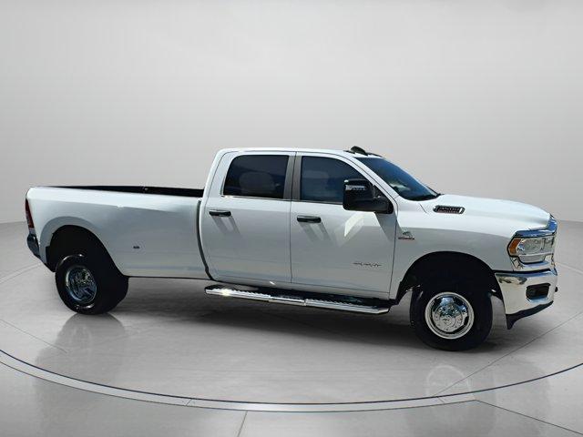 Photo of 2024 Bright White Clearcoat RAM 3500