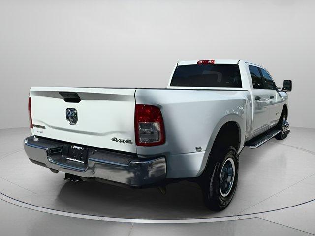 Photo of 2024 Bright White Clearcoat RAM 3500