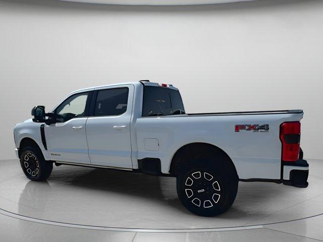 Photo of 2025 Star White Ford F-350