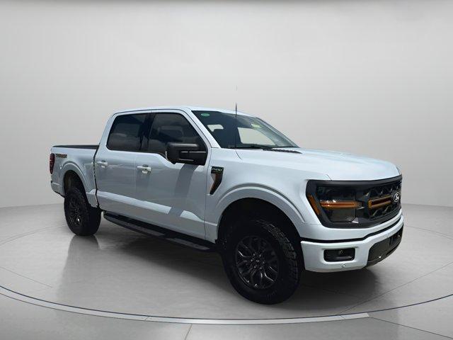 Photo of 2025 Space White Metallic Ford F-150
