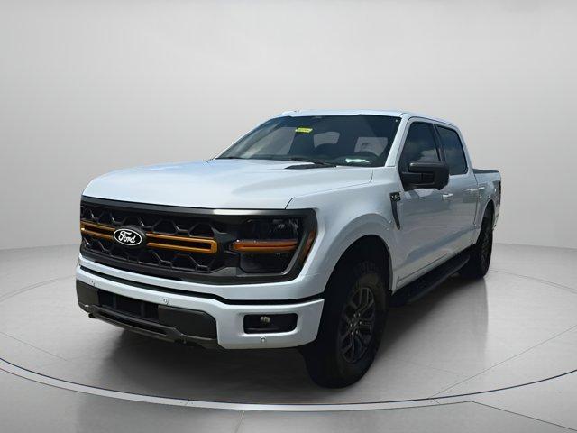 Photo of 2025 Space White Metallic Ford F-150
