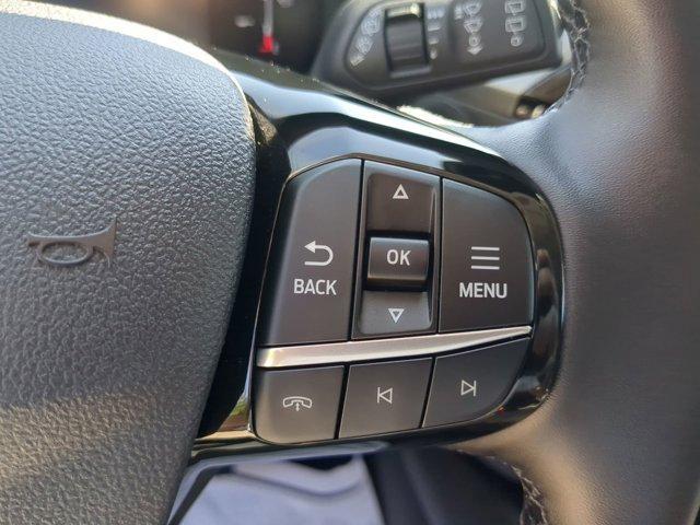 Photo of 2025 Oxford White Ford Escape