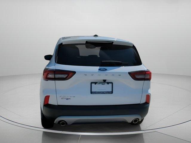 Photo of 2025 Oxford White Ford Escape